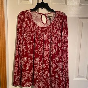 Long sleeve flowy top